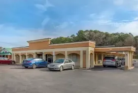 Photograph of Econo Lodge, Kosciusko