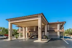 Photograph of Econo Lodge, Ripley