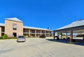Photograph of Americas Best Value Inn, Brookhaven