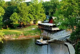 Photograph of Ratliff Ferry Trading Post, Canton