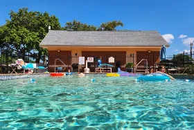 Photograph of Majestic Oaks RV Resort, Biloxi