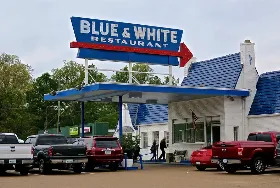 Photograph of Blue & White Restaurant, Tunica