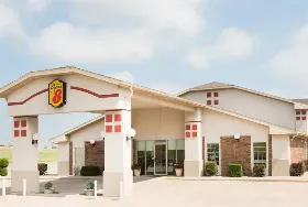 Photograph of Super 8, Lamar
