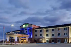 Photograph of Holiday Inn Express, Nevada