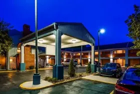 Photograph of Best Western Country Inn North, Kansas City