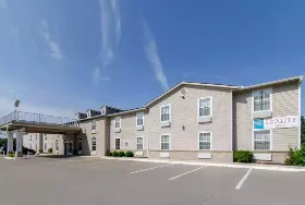 Photograph of Quality Inn, Kearney