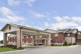 Photograph of Super 8, Ava