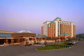 Photograph of Embassy Suites, Saint Charles