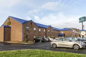 Photograph of Quality Inn, Columbia