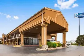 Photograph of Best Western Coachlight, Rolla