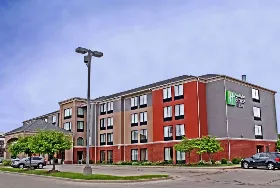 Photograph of Holiday Inn, Cape Girardeau