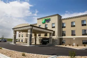 Photograph of Holiday Inn Express, Sikeston
