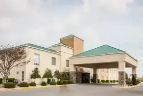 Photograph of Quality Inn, Hayti
