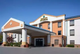 Photograph of Quality Inn, Arnold