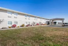 Photograph of Comfort Inn, Bolivar