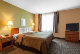 Photograph of Quality Inn, Joplin