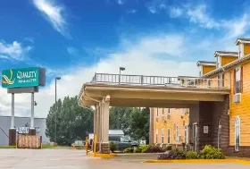 Photograph of Quality Inn, Springfield