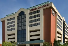 Photograph of Drury Inn & Suites, Creve Coeur