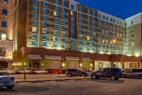 Photograph of Courtyard, Kansas City