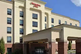 Photograph of Hampton Inn Springfield-Southeast, Springfield