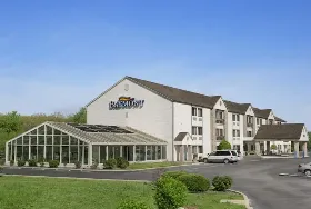 Photograph of Baymont by Wyndham, Sullivan