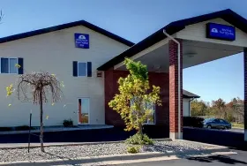 Photograph of Americas Best Value Inn, Seymour