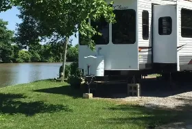 Photograph of Bayview Campers Park, Palmyra