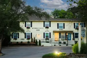 Photograph of Woodstock Inn B&B, Independence