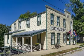 Photograph of Central Hotel Bed And Breakfast, New Haven