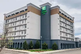 Photograph of Holiday Inn Great Falls, Great Falls