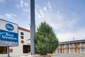 Photograph of Best Western War Bonnet Inn, Miles City