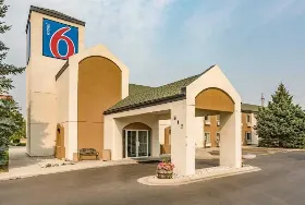 Photograph of Motel 6, Bozeman