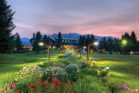 Photograph of Glacier Park Lodge & Golf Resort, East Glacier Park