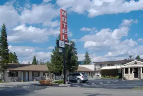 Photograph of Lazy G Motel, West Yellowstone