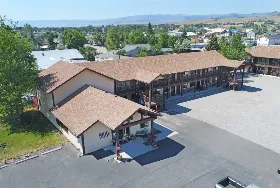 Photograph of Fan Mountain Inn, Ennis