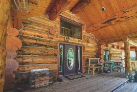 Photograph of Montana Fly Fishing Lodge, Absarokee