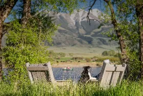 Photograph of Reedfly Farm Lodging, Emigrant