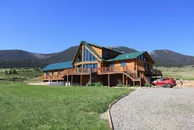 Photograph of Whispering Acres, Livingston
