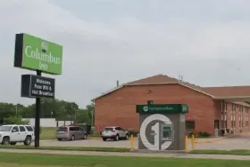 Photograph of Columbus Inn, Columbus