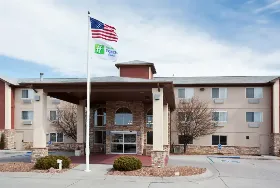 Photograph of Holiday Inn Express, Scottsbluff