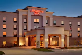 Photograph of Hampton Inn, Omaha