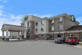 Photograph of Holiday Inn Express, Omaha