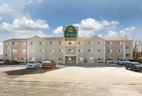 Photograph of La Quinta Inn, Lincoln