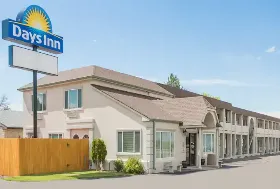 Photograph of Days Inn, Kimball