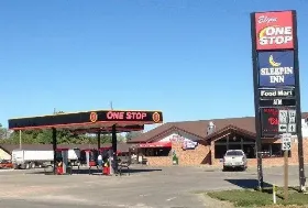 Photograph of Elgin One Stop & Sleepin Inn, Elgin