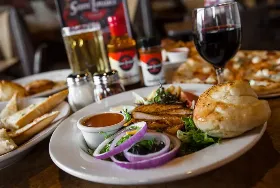 Photograph of Sam & Louie’s Italian Restaurant & New York Pizzeria, Scottsbluff
