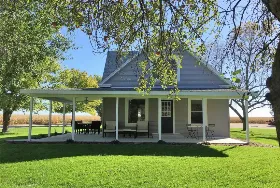 Photograph of Simply Indigo Retreat, Elwood