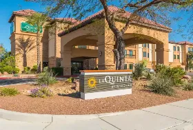 Photograph of La Quinta Inn & Suites, Las Vegas
