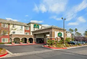 Photograph of LQ Inn And Suites ( West ), Las Vegas