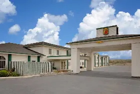 Photograph of Super 8, Battle Mountain